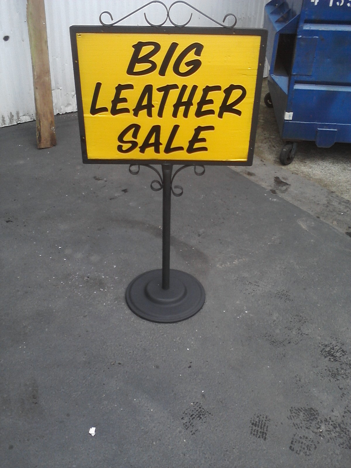 sign detail